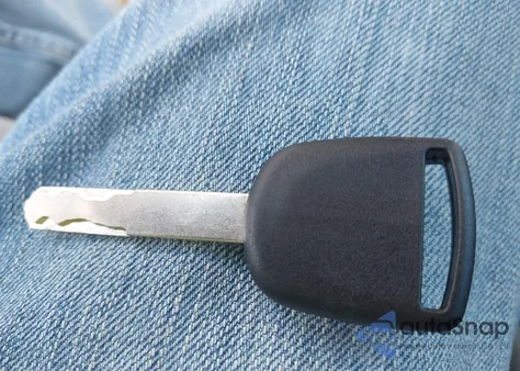 2007 Honda Accord 2.4 Lx from USA, damaged, VIN 1HGCM554X7A087339